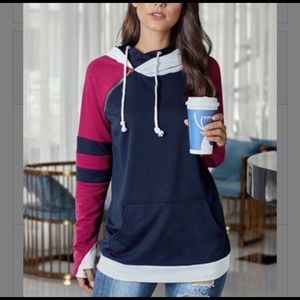 TE.CREW by Zesica 
Navy Varsity